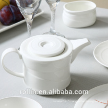 Hot Selling Elegant Hotel Restaurant Fine Bone China Café en porcelaine / rea Tea Pot